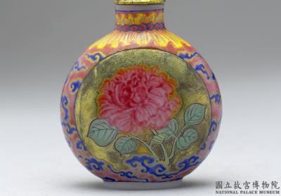 图片[2]-Glass-body painted enamel snuff bottle with a monthly rose and roiling clouds, Qing dynasty, Qianlong reign (1736-1795)-China Archive